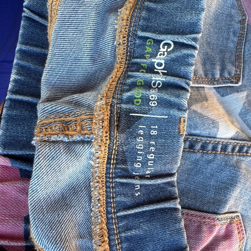 GapKids Star Patterned  Jeans - Picture 5 of 5